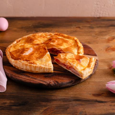 Pizza rustica parigina pomodoro e prosciutto cotto